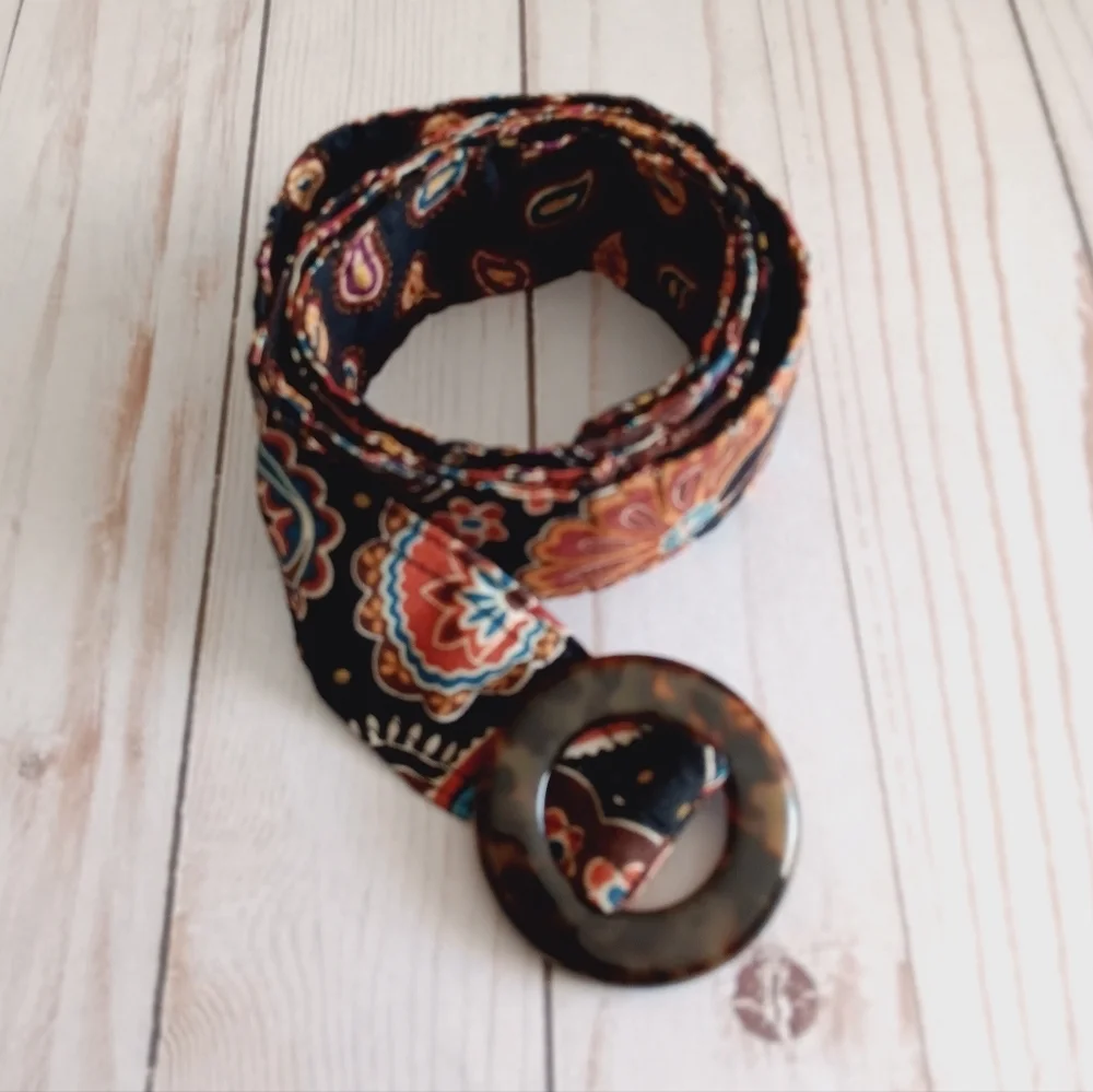 Vera Bradley| Paisley Print Belt with Tortoise Shell Buckle